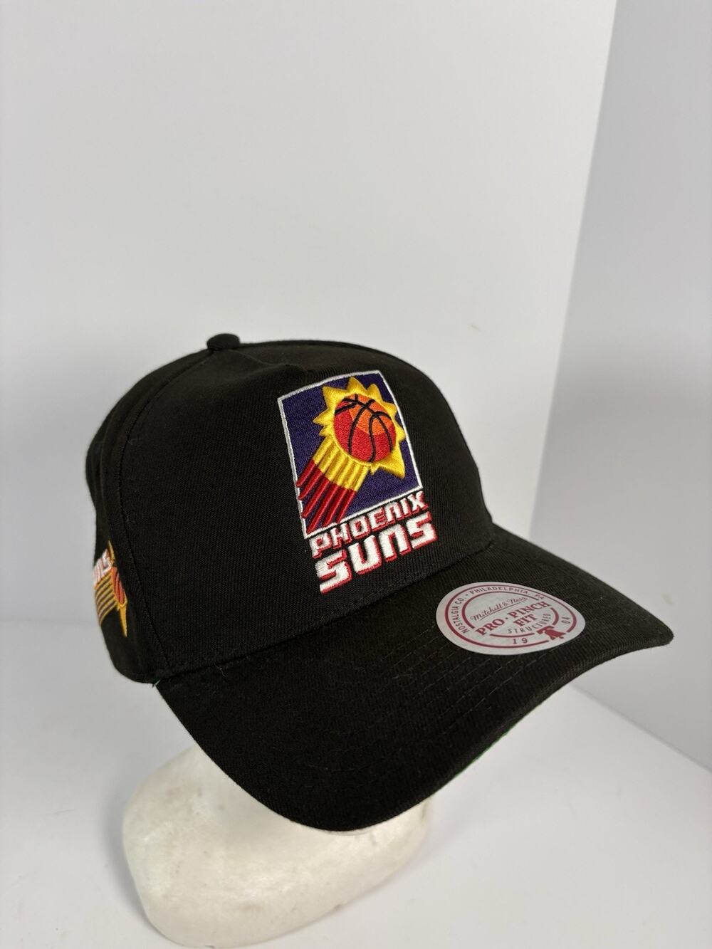Phoenix Suns NBA Mitchell & Ness Black Pro Pinch Fit Snapback Hat Cap A-Frame